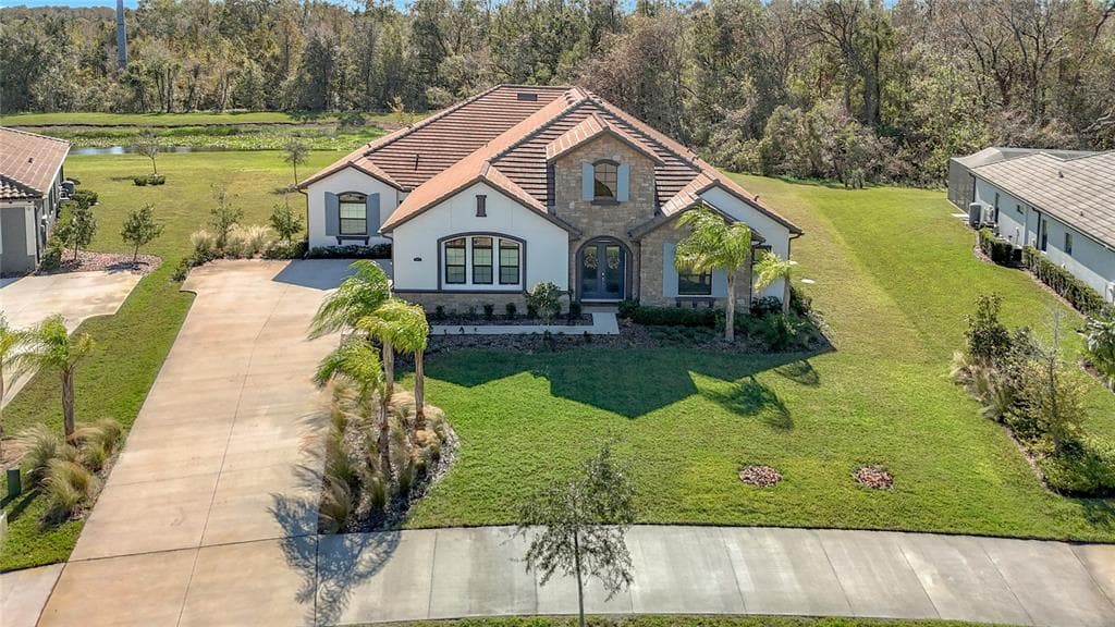 2819 CORDOBA RANCH BOULEVARD LUTZ, FL 33559