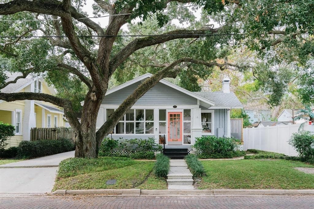 2715 S FERDINAND AVENUE TAMPA, FL 33629