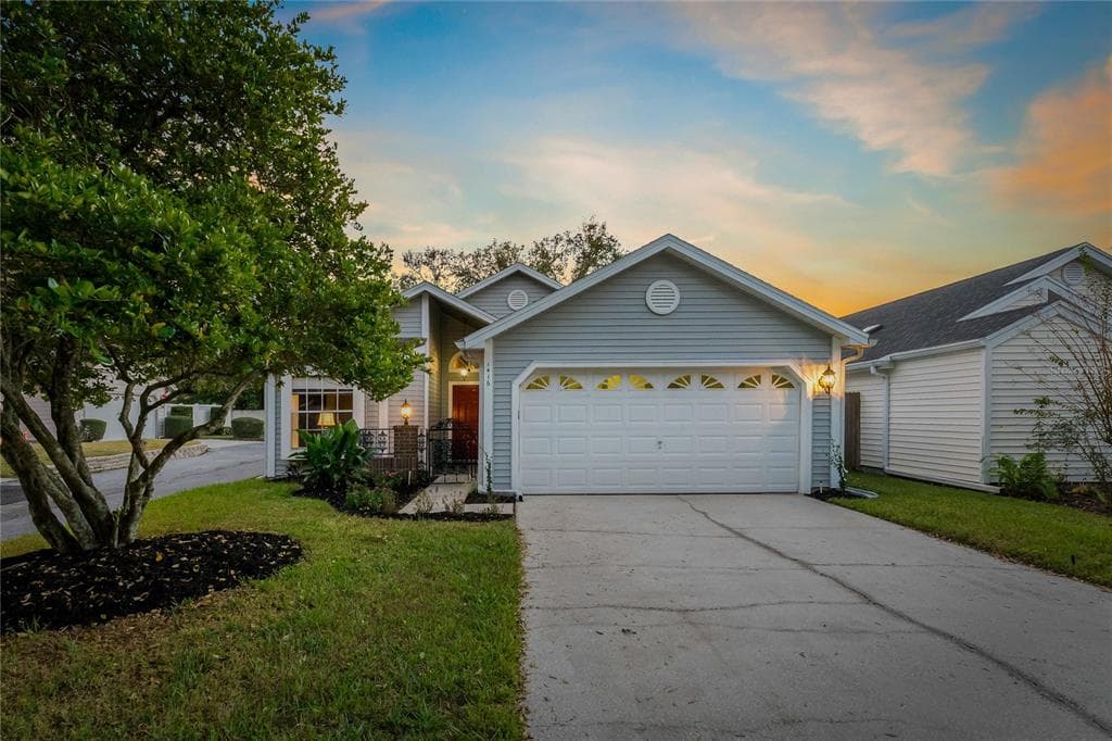 1416 WALDEN OAKS PLACE PLANT CITY, FL 33563