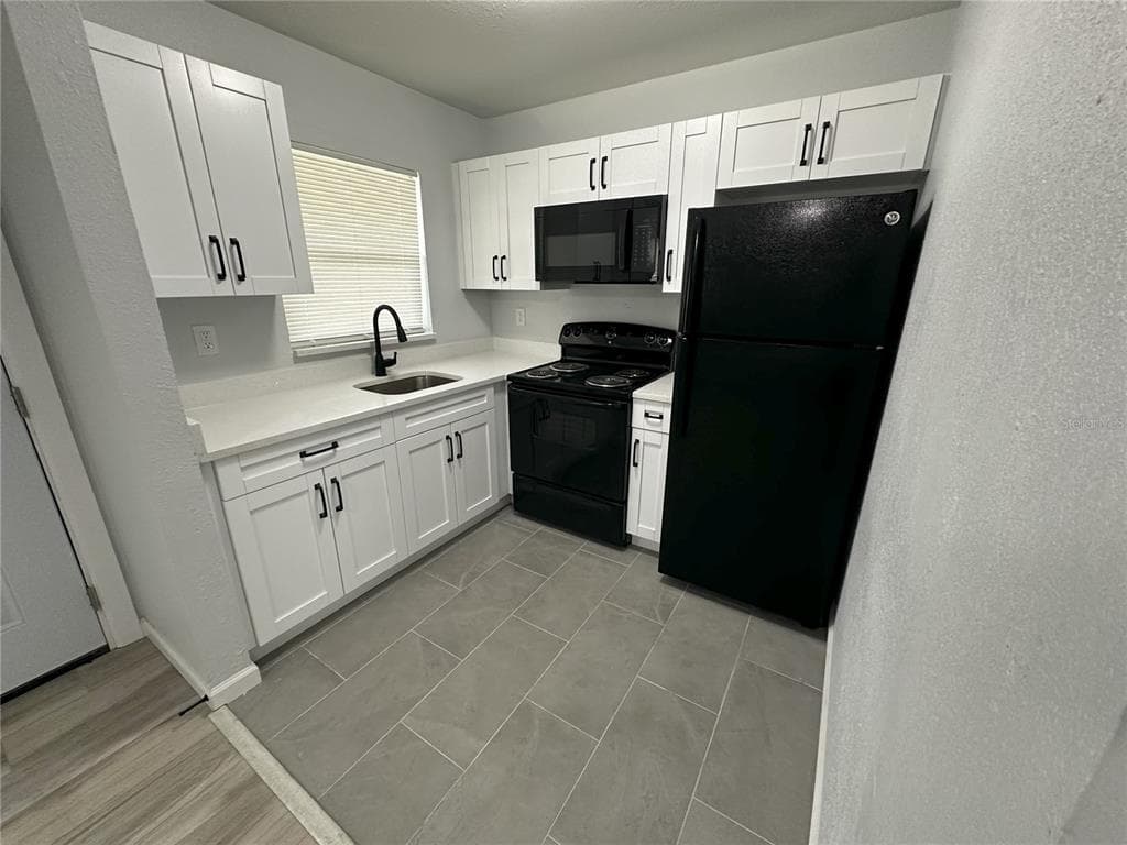 1500 JO ANN COURT TAMPA, FL 33613