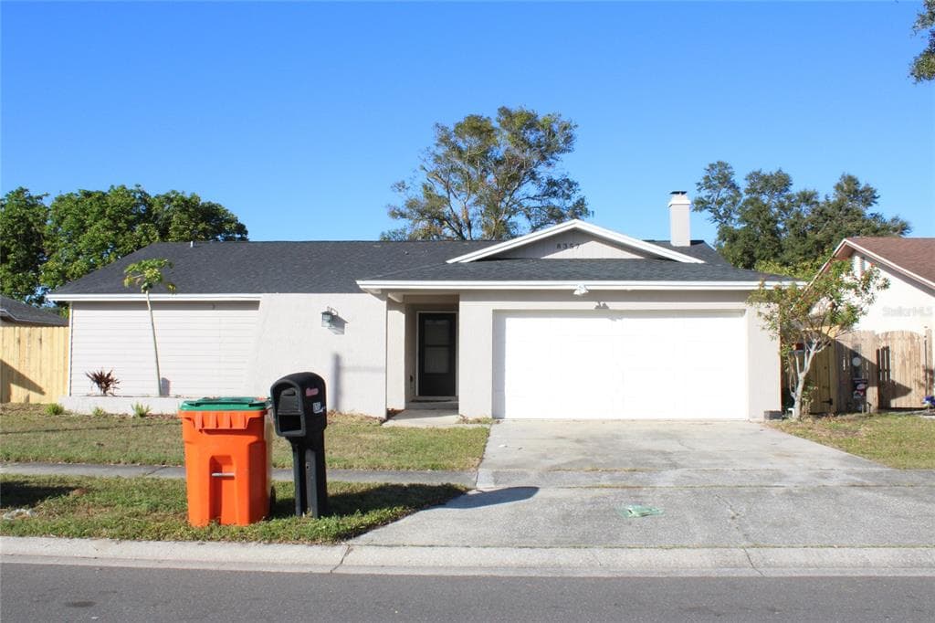 8357 125TH PLACE LARGO, FL 33773