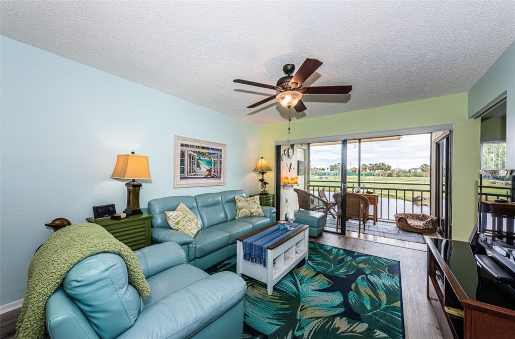 6180 SUN BOULEVARD UNIT 204 ST PETERSBURG, FL 33715