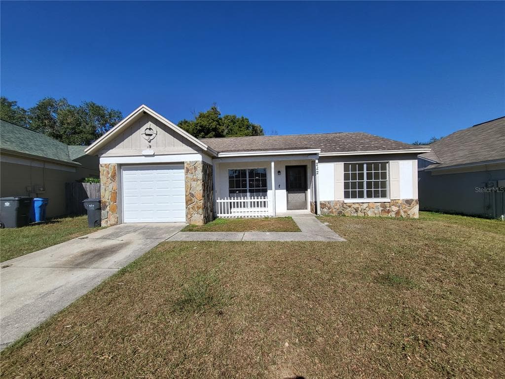 222 REGAL PARK DRIVE VALRICO, FL 33594