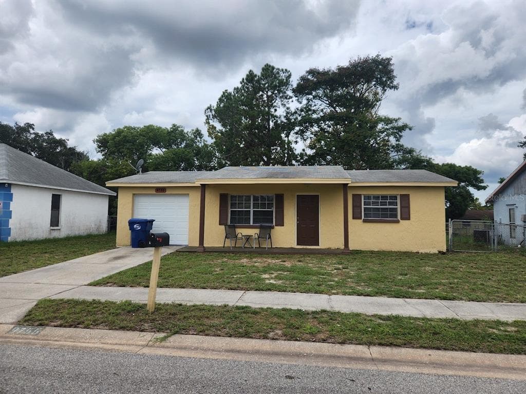 9755 MAPLETON LANE PORT RICHEY, FL 34668