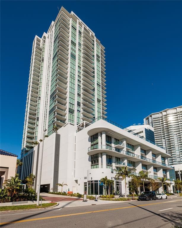 301 1ST STREET S UNIT 2602