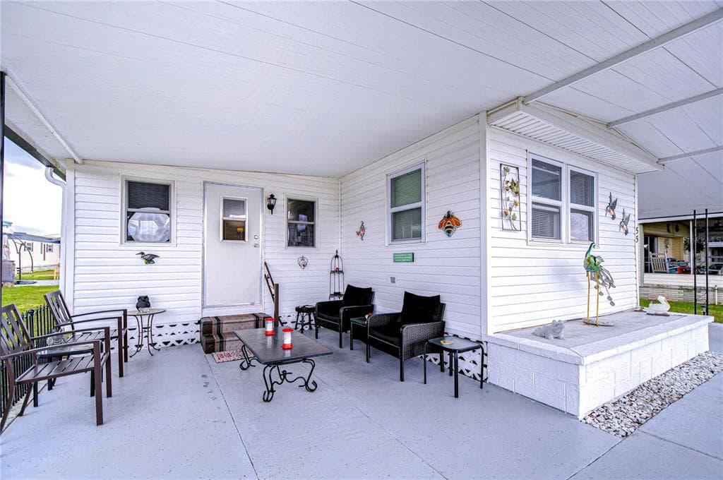 35152 ZEPHYR SHORES DRIVE ZEPHYRHILLS, FL 33541