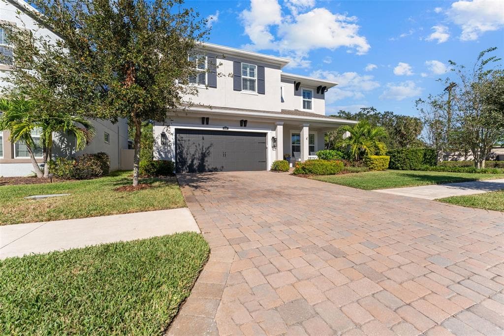 12107 RUSTIC RIVER WAY TAMPA, FL 33635