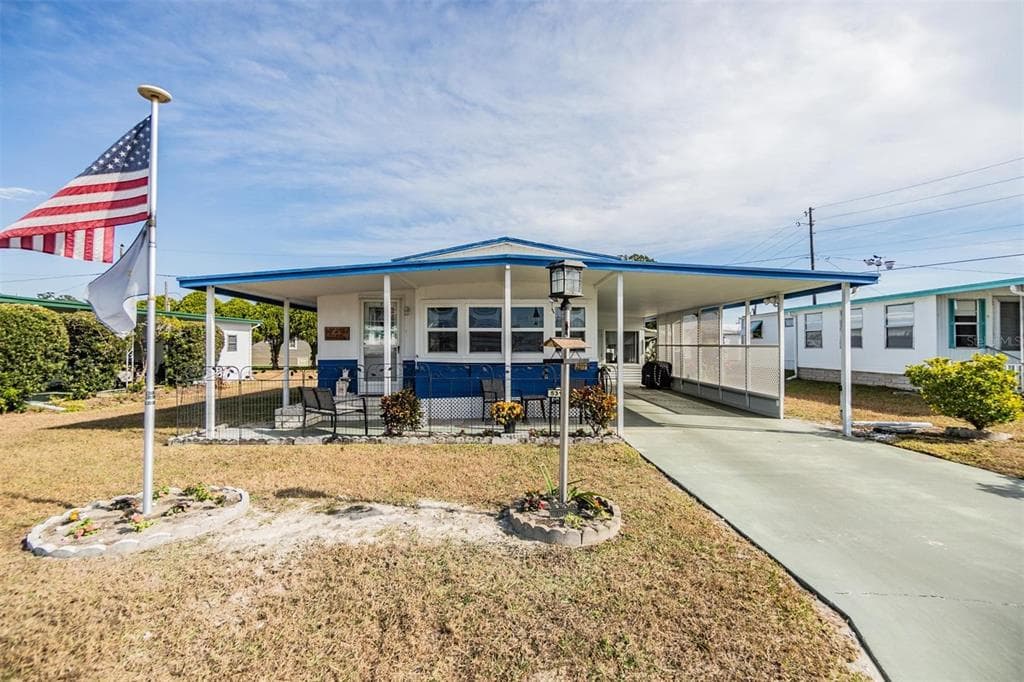 5312 MARY STREET ZEPHYRHILLS, FL 33542