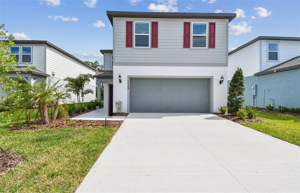 10524 HIDDEN BANKS GLEN PARRISH, FL 34219