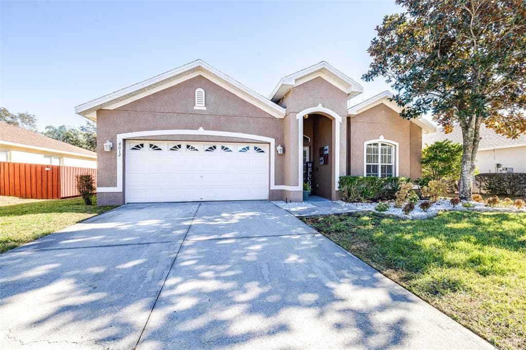 4012 BEAUMONT LOOP SPRING HILL, FL 34604