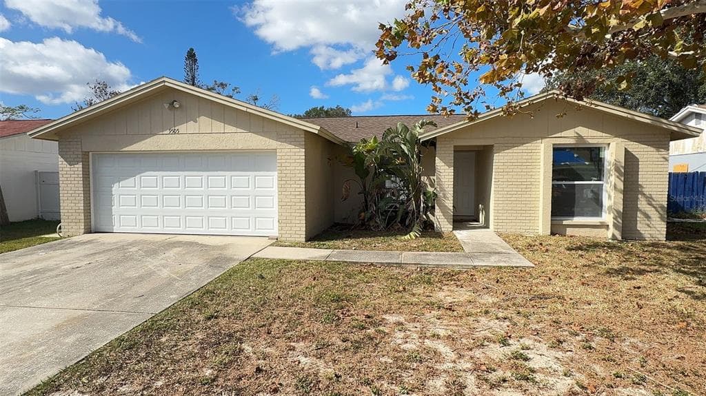9505 PUTNEY HILL COURT TAMPA, FL 33615