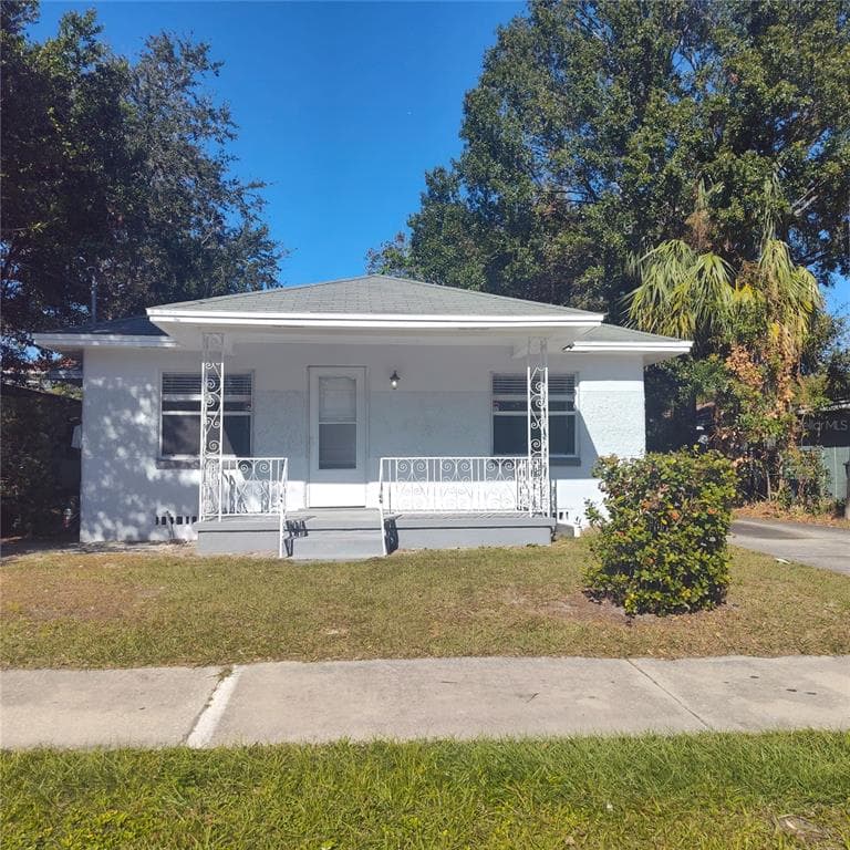 1741 W WALNUT STREET TAMPA, FL 33607