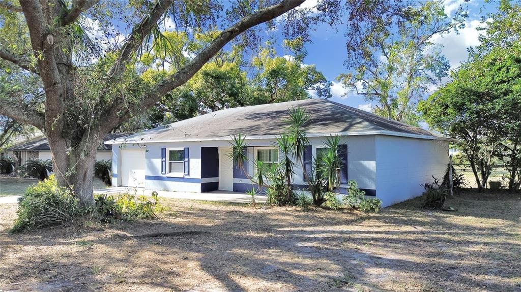 7216 FOX CHASE DRIVE LAKELAND, FL 33810