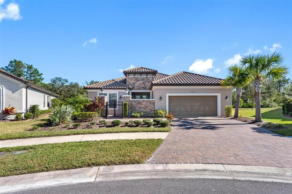 20003 UMBRIA HILL DRIVE TAMPA, FL 33647
