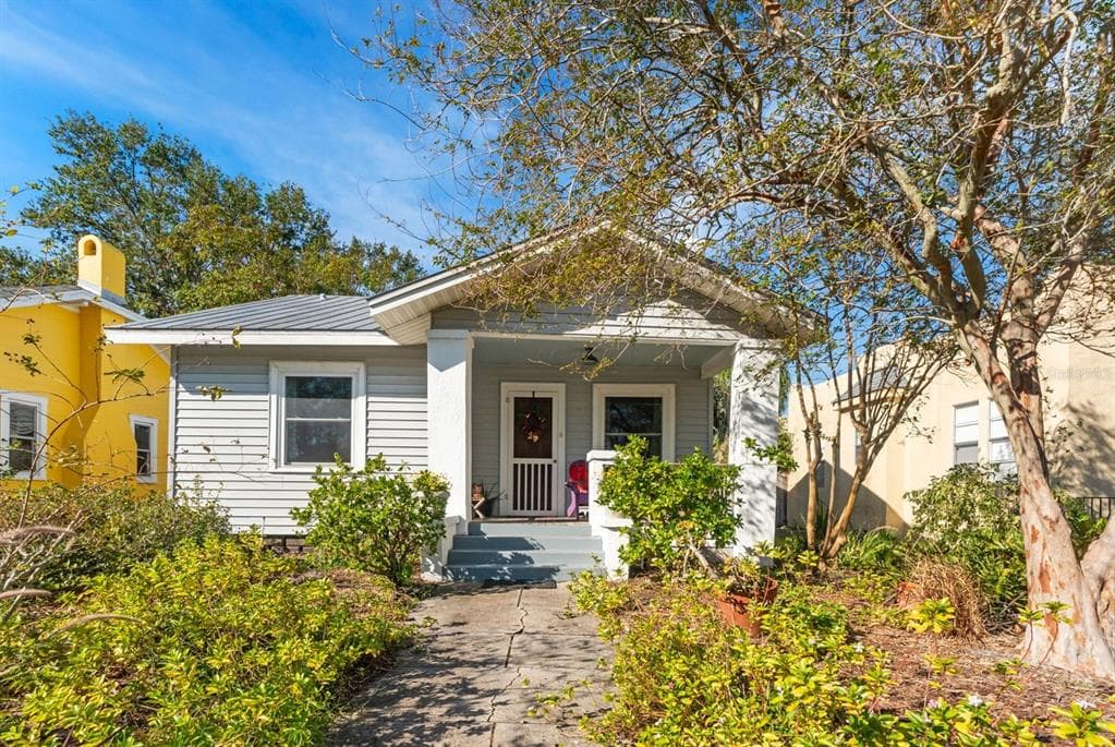2910 11TH STREET N ST PETERSBURG, FL 33704