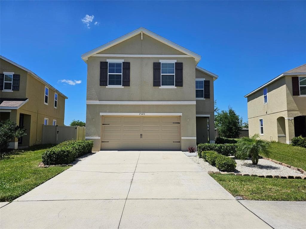 7580 TUSCAN BAY CIRC WESLEY CHAPEL, FL 33545