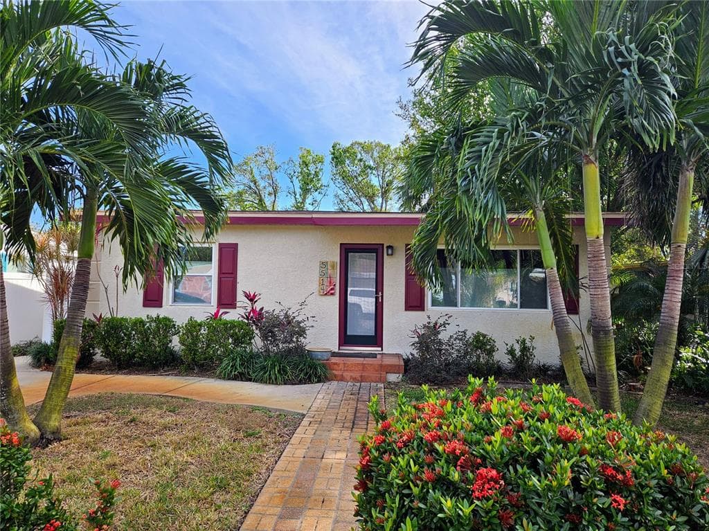 5514 16TH AVENUE S GULFPORT, FL 33707