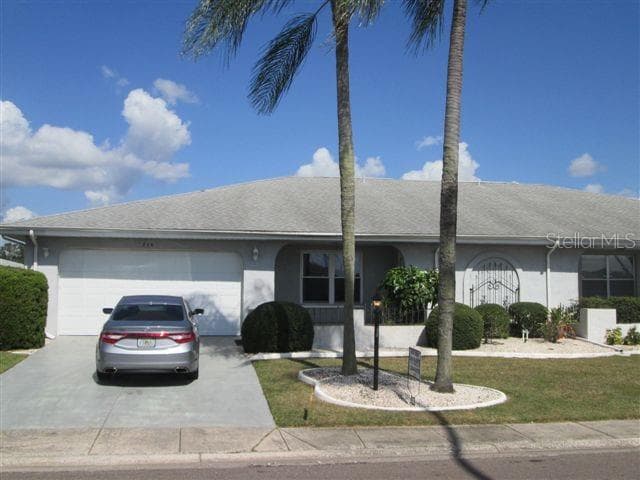 306 S PEBBLE BEACH BOULEVARD SUN CITY CENTER, FL 33573
