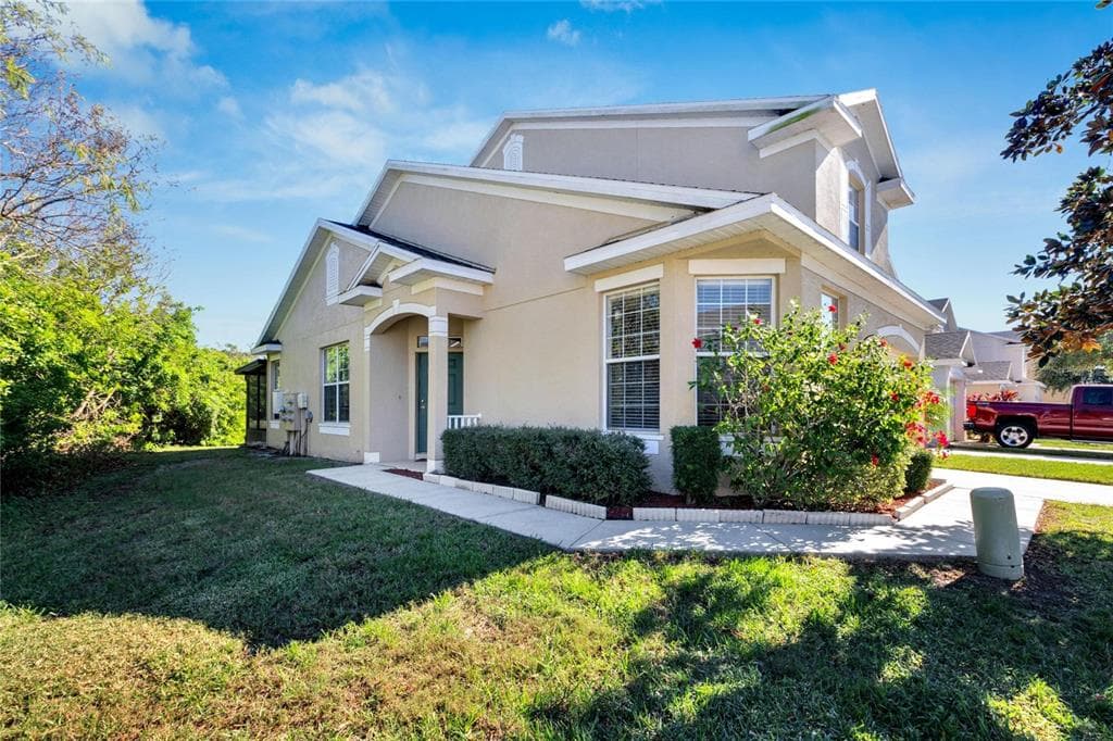 9776 CARLSDALE DRIVE RIVERVIEW, FL 33578