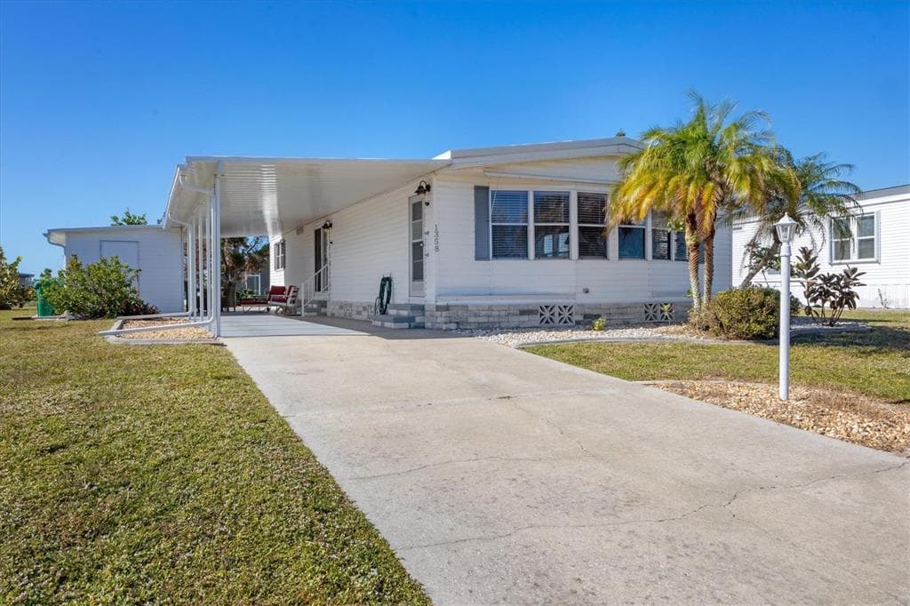 1358 KISKADEE DRIVE ENGLEWOOD, FL 34224