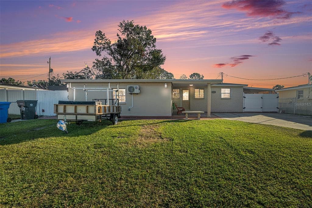 4522 W KNOX STREET TAMPA, FL 33614