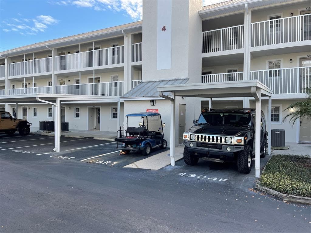 21146 FOUNTAIN VIEW LANE UNIT 4102 LUTZ, FL 33558