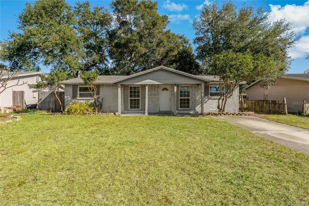 1025 FAIRWOOD AVENUE CLEARWATER, FL 33759