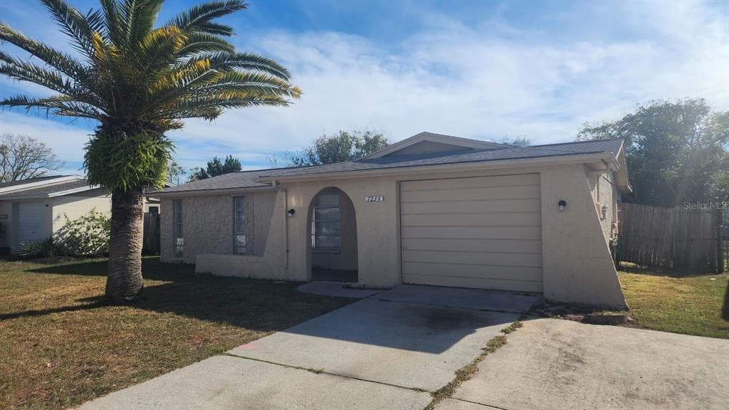 7234 ROCKWOOD DRIVE PORT RICHEY, FL 34668