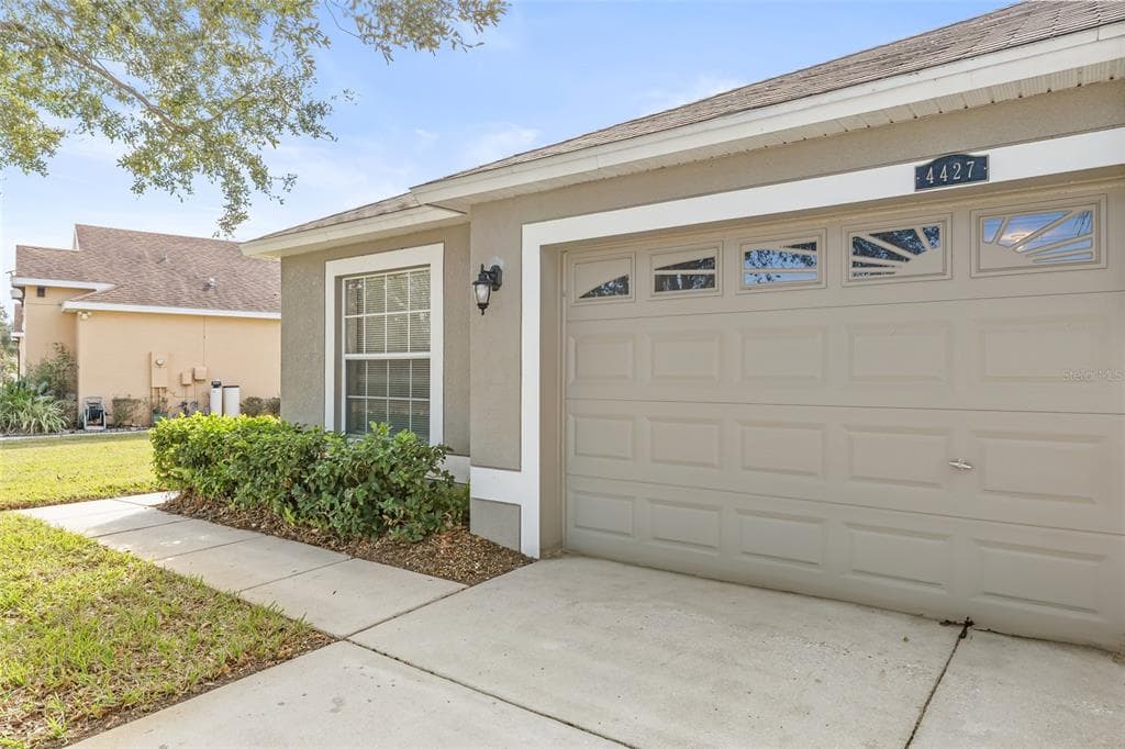 4427 ASHTON MEADOWS WAY WESLEY CHAPEL, FL 33543