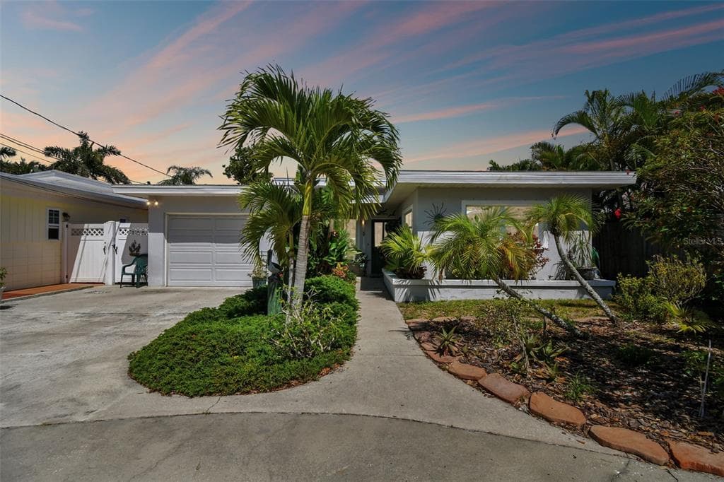 518 20TH AVENUE INDIAN ROCKS BEACH, FL 33785