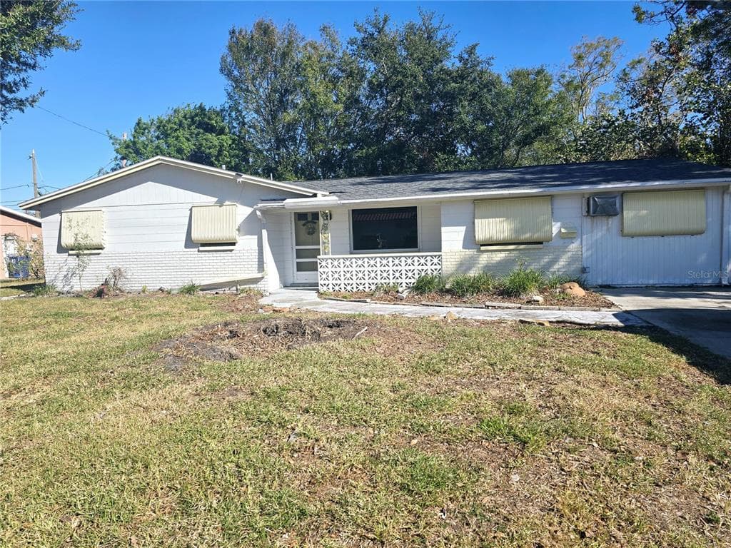 8301 7TH STREET N ST PETERSBURG, FL 33702