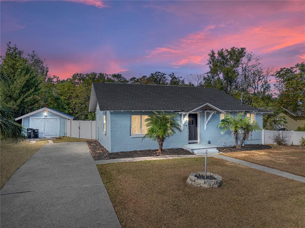13821 10TH STREET DADE CITY, FL 33525