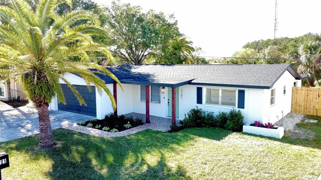 1701 DARTMOUTH DRIVE HOLIDAY, FL 34691