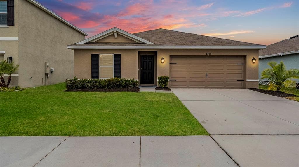 8465 BOWER BASS CIRCLE WESLEY CHAPEL, FL 33545