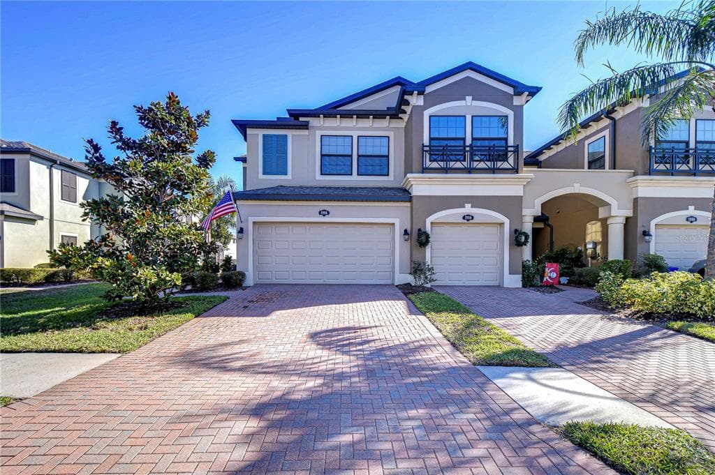 1996 LAKE WATERS PLACE LUTZ, FL 33558