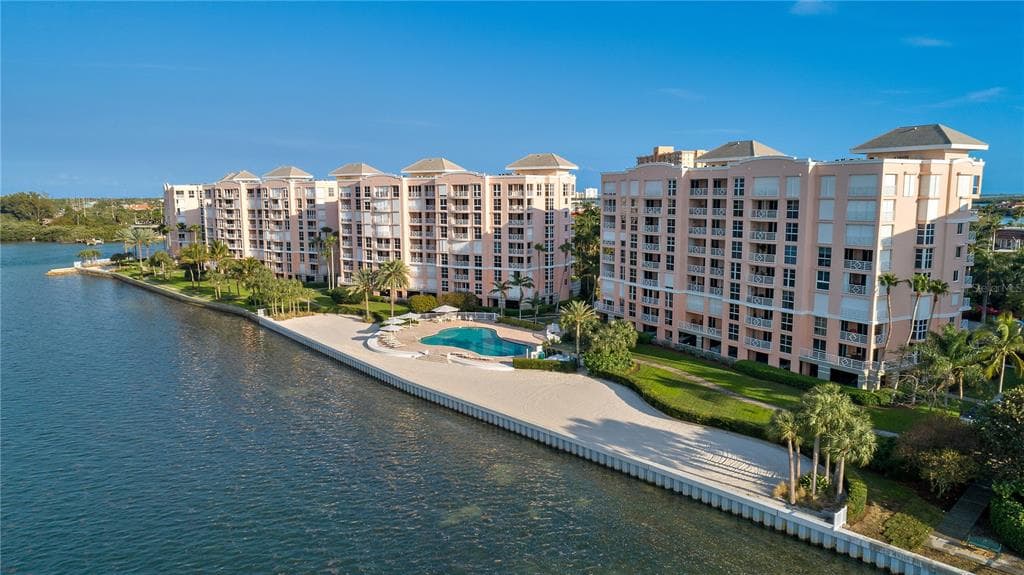 4971 BACOPA LANE S UNIT 302 ST PETERSBURG, FL 33715