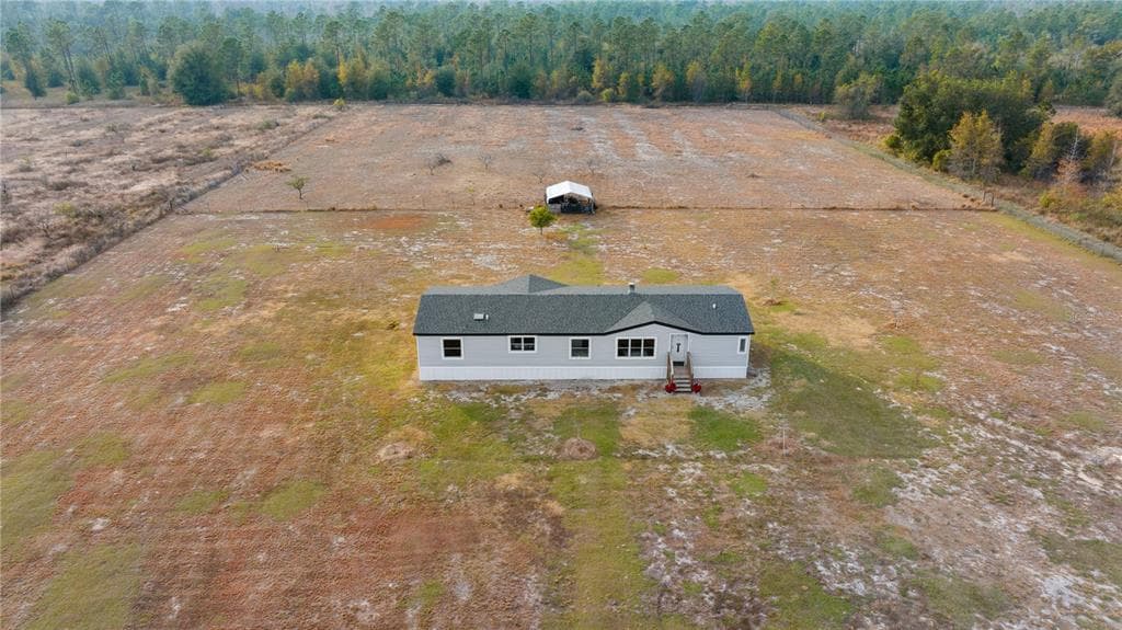 7435 POSTAL COLONY ROAD CLERMONT, FL 34714