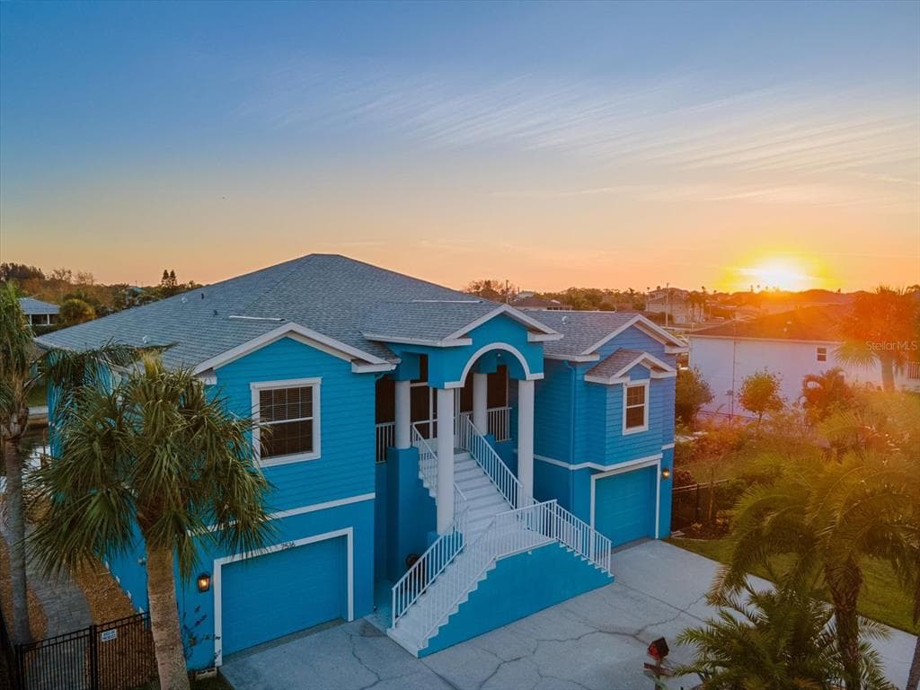 7516 GULF WAY HUDSON, FL 34667