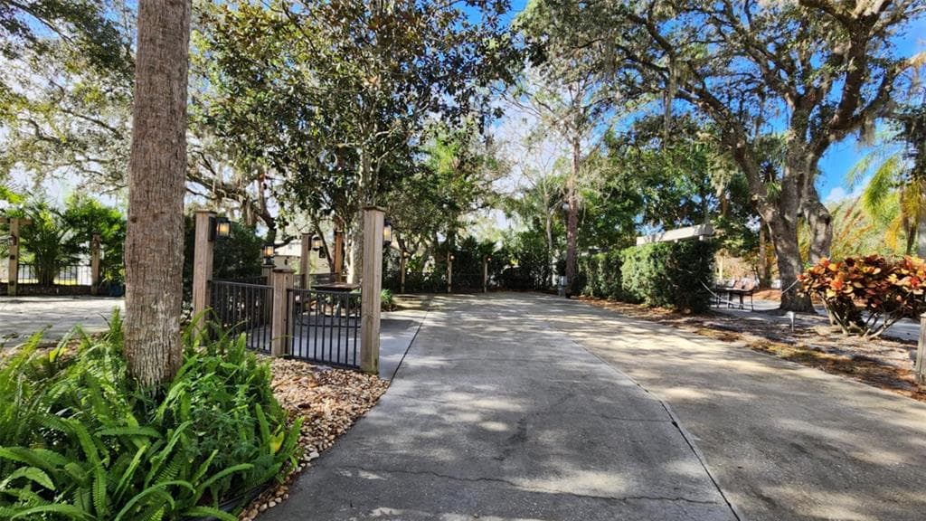 121 STALLION LANE RIVER RANCH, FL 33867