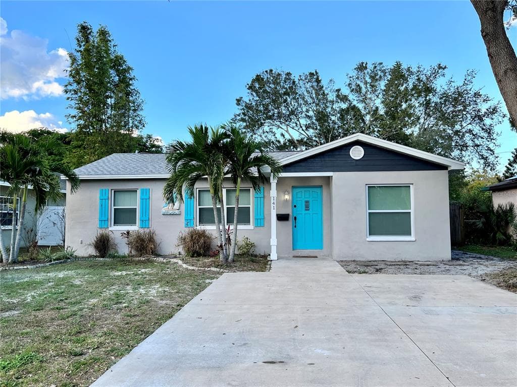 141 41ST AVENUE NE ST PETERSBURG, FL 33703