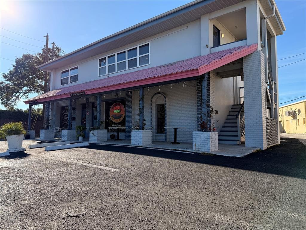 80 INDIAN ROCKS ROAD S UNIT A BELLEAIR BLUFFS, FL 33770