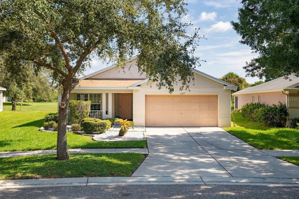 11317 COCONUT ISLAND DRIVE RIVERVIEW, FL 33569