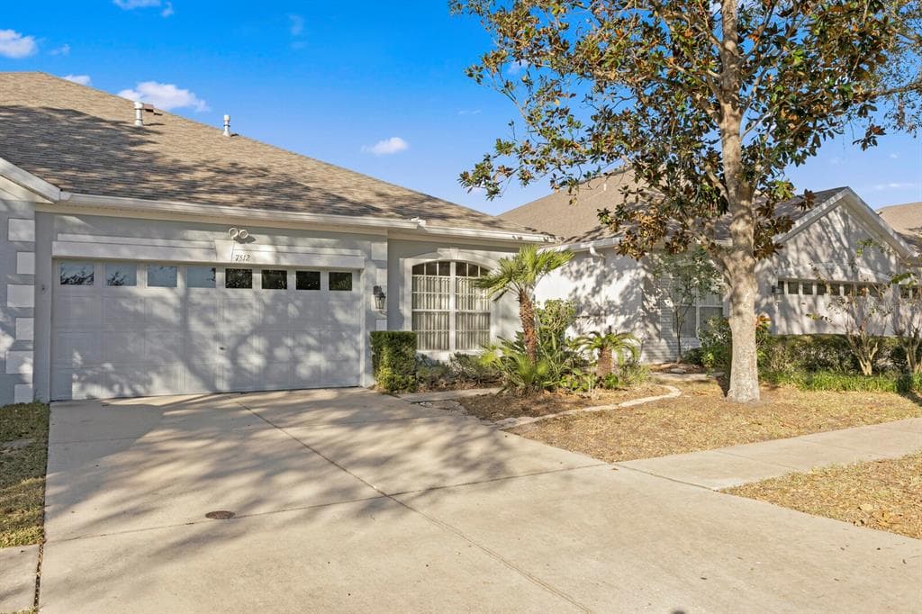7512 SURREY PINES DRIVE APOLLO BEACH, FL 33572