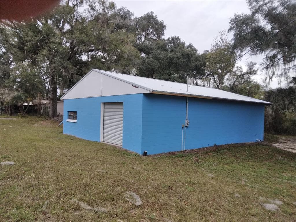 7369 SW US HIGHWAY 27 FORT WHITE, FL 32038
