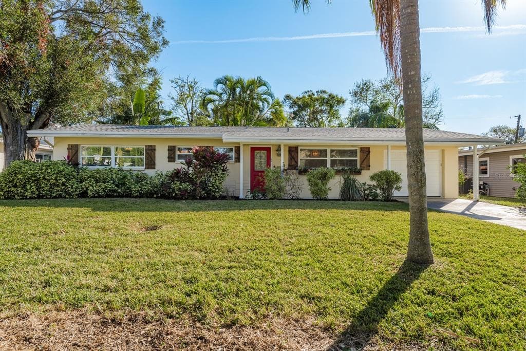 13516 CROFT DRIVE S LARGO, FL 33774