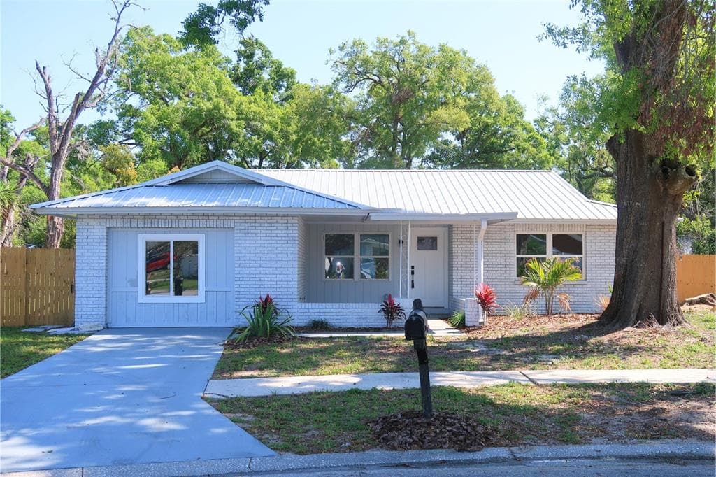 1012 SAGAMORE DRIVE SEFFNER, FL 33584