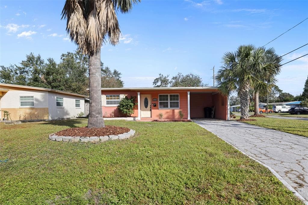 3701 32ND AVENUE N ST PETERSBURG, FL 33713