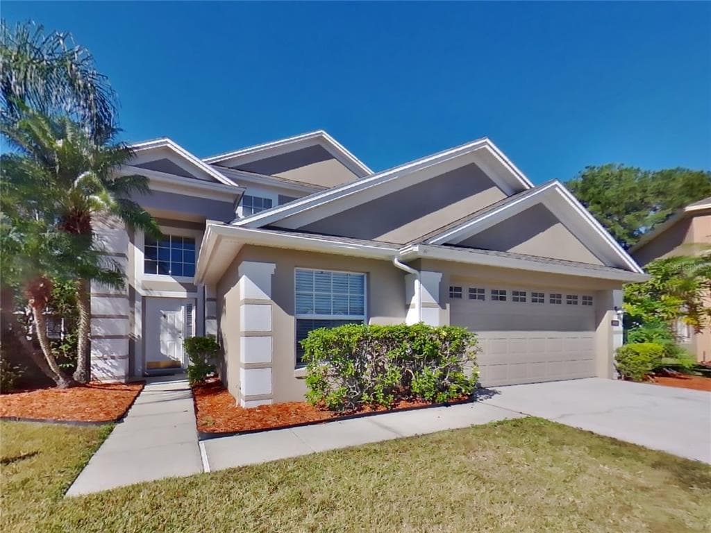 850 GOLDEN POND COURT ORLANDO, FL 32828