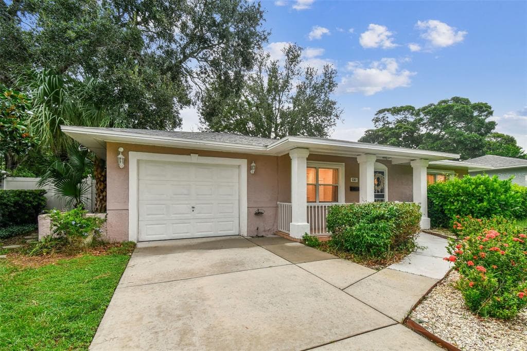5361 33RD AVENUE N ST PETERSBURG, FL 33710