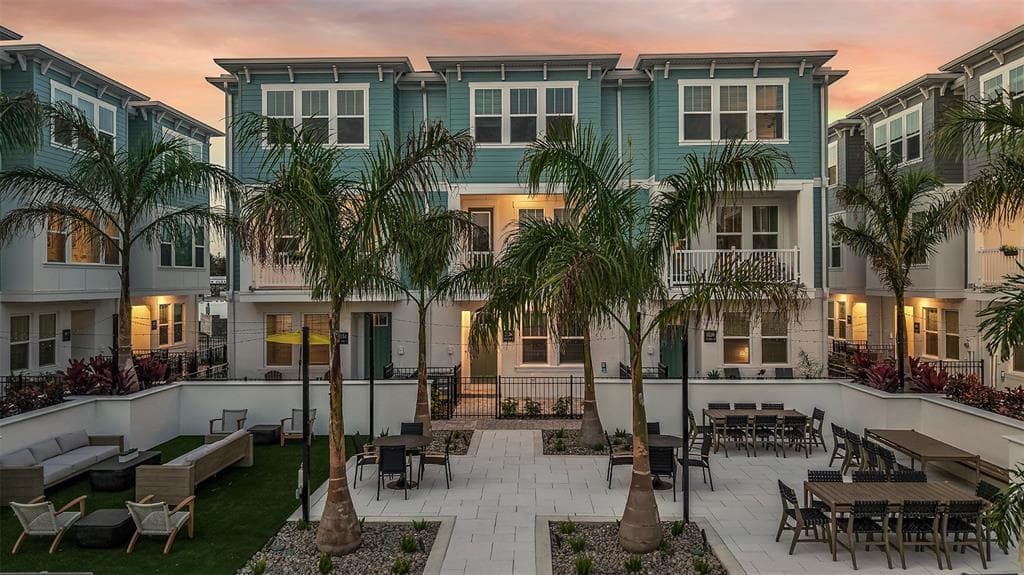 3109 4TH TERRACE N ST PETERSBURG, FL 33713
